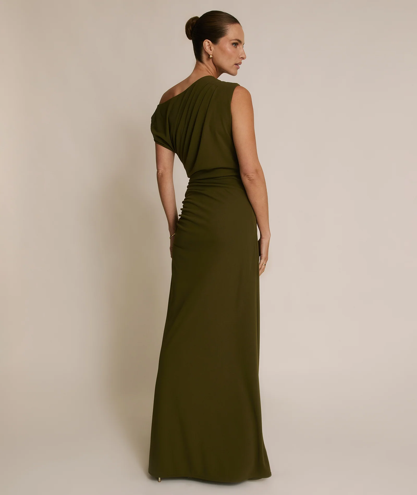 Asymmetric Neck Stretch Sculpt Bridesmaid Dress - Fern Green - Image 5