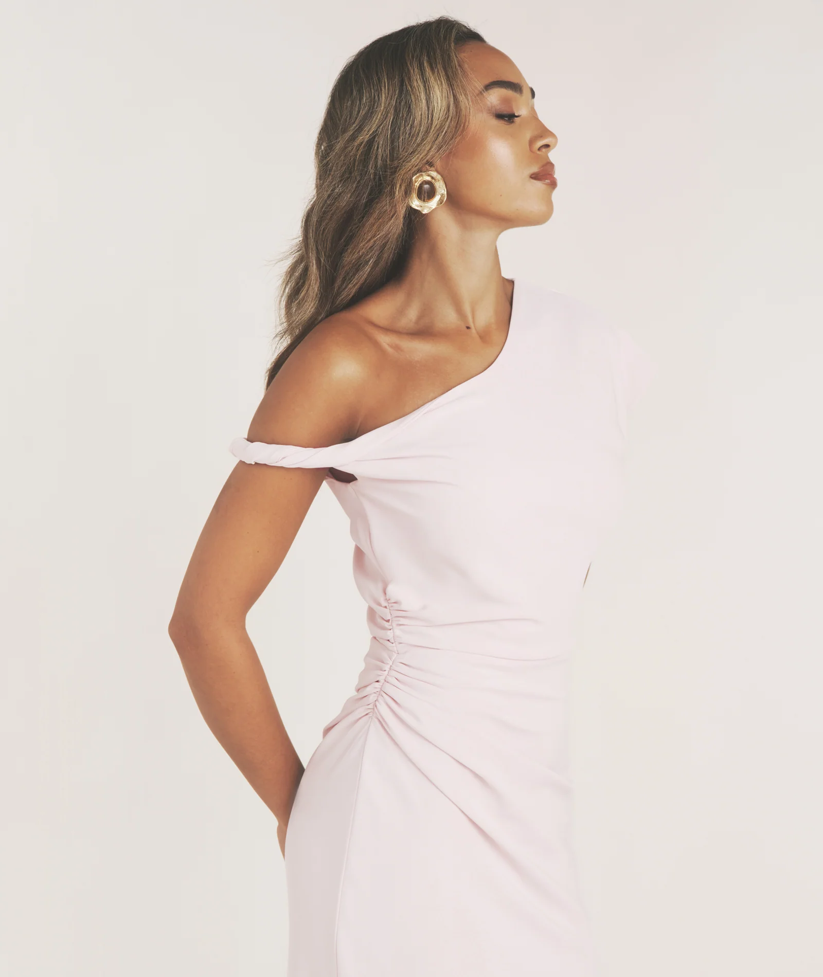 Asymmetrical Twist Detail Maxi Dress - Pink - Image 4