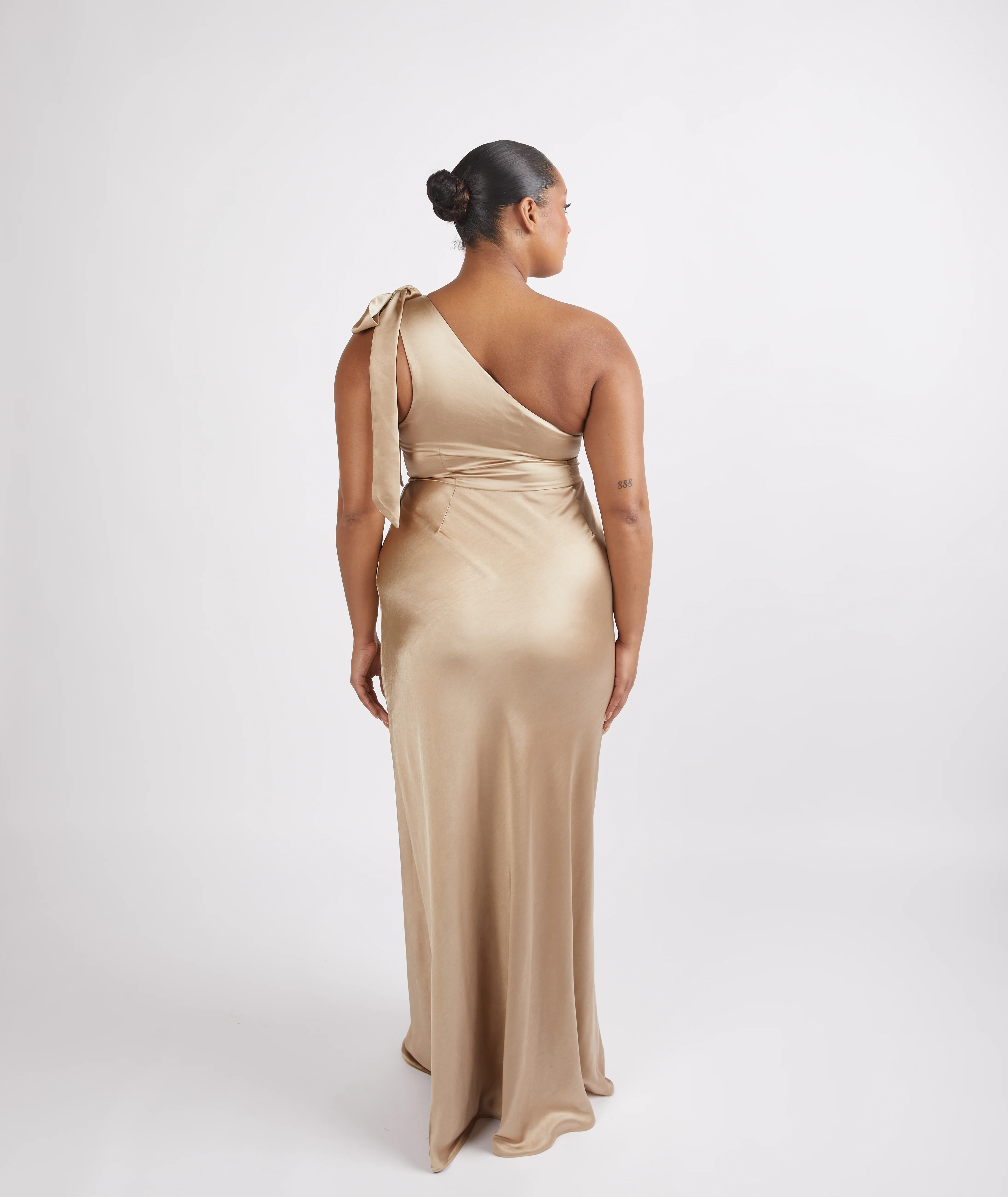 Bow One Shoulder Satin Bridesmaid Dress - Champagne - Image 7
