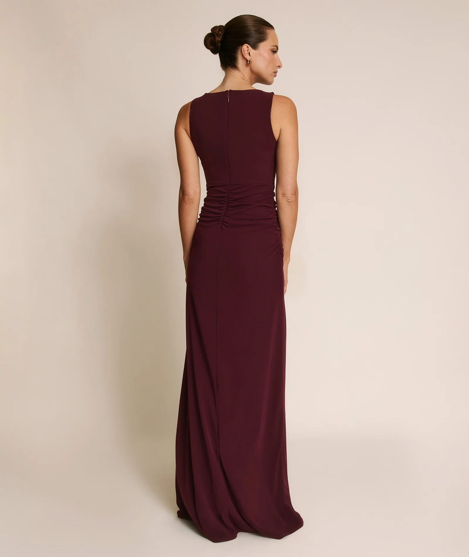 Drape Detail Stretch Sculpt Bridesmaid - Merlot - Image 5