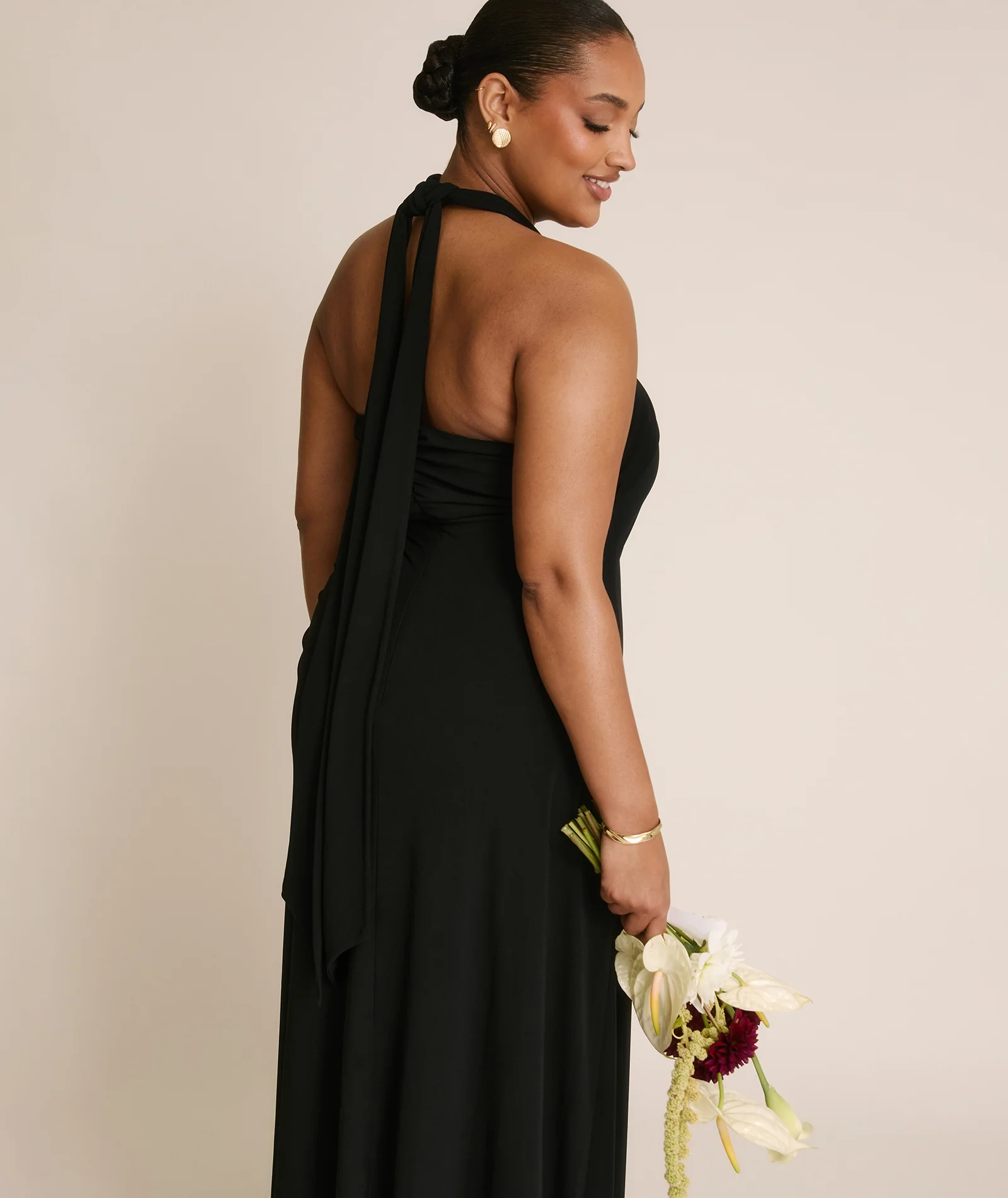 Halter Neck Stretch Sculpt Bridesmaid Dress - Black - Image 3