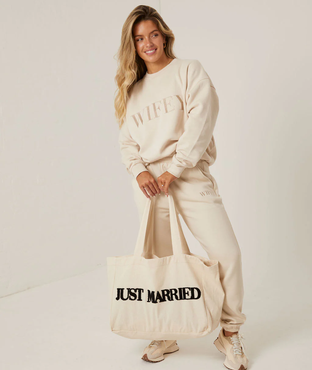 Just Married Tote Bag - Image 4