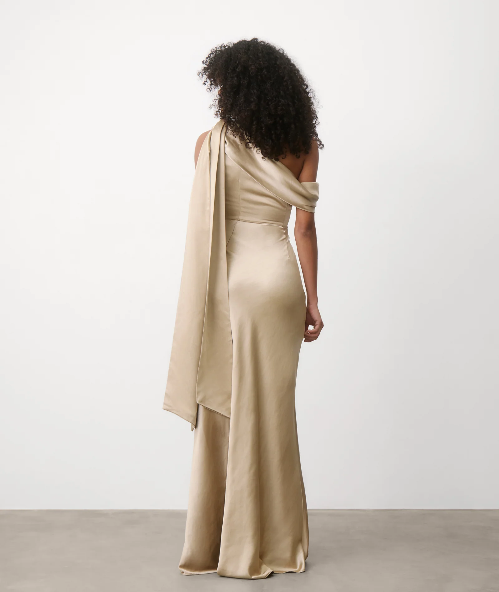 One Shoulder Drape Satin Bridesmaid Dress - Champagne - Image 4