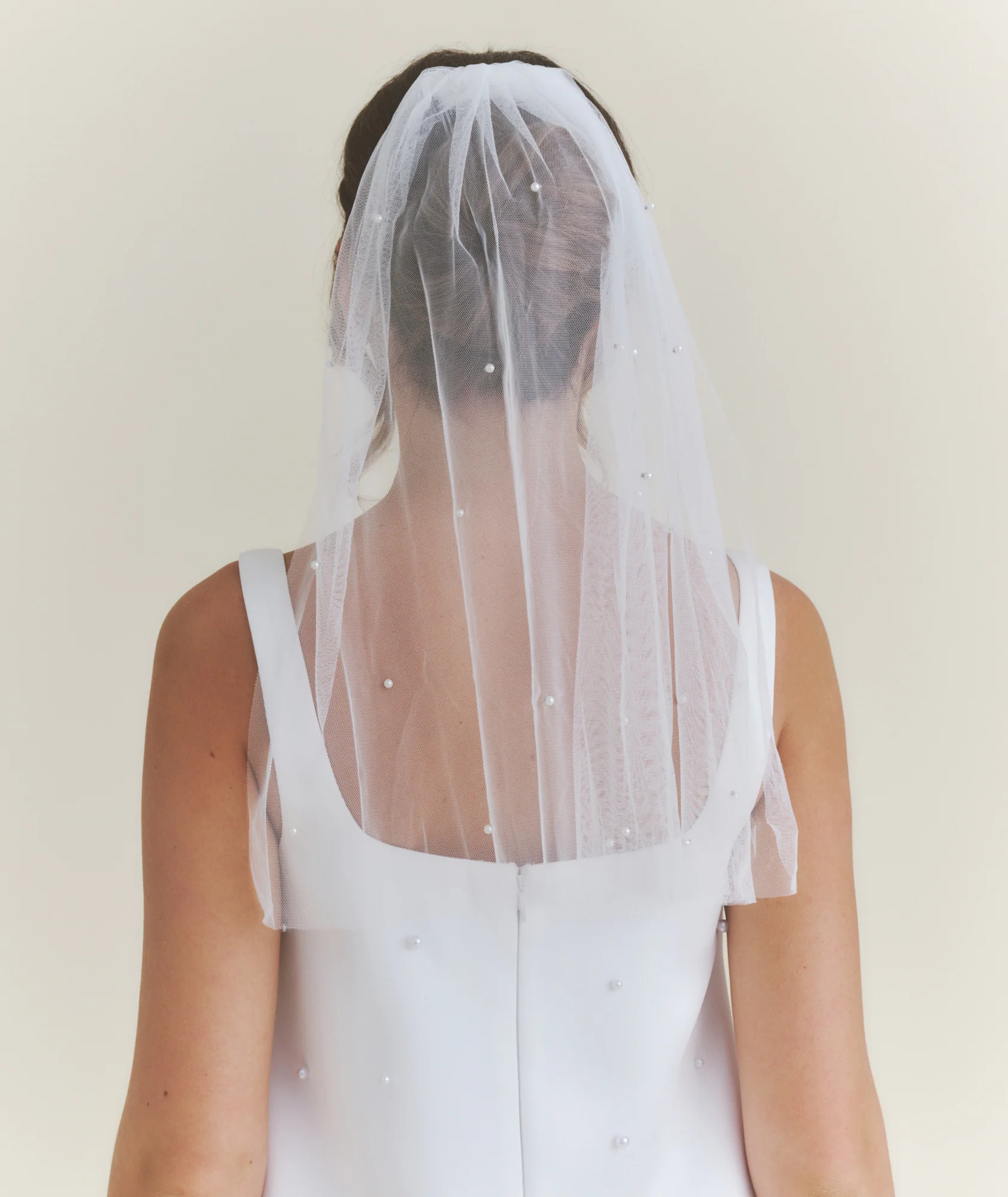 Pearl Tulle Veil - Image 3