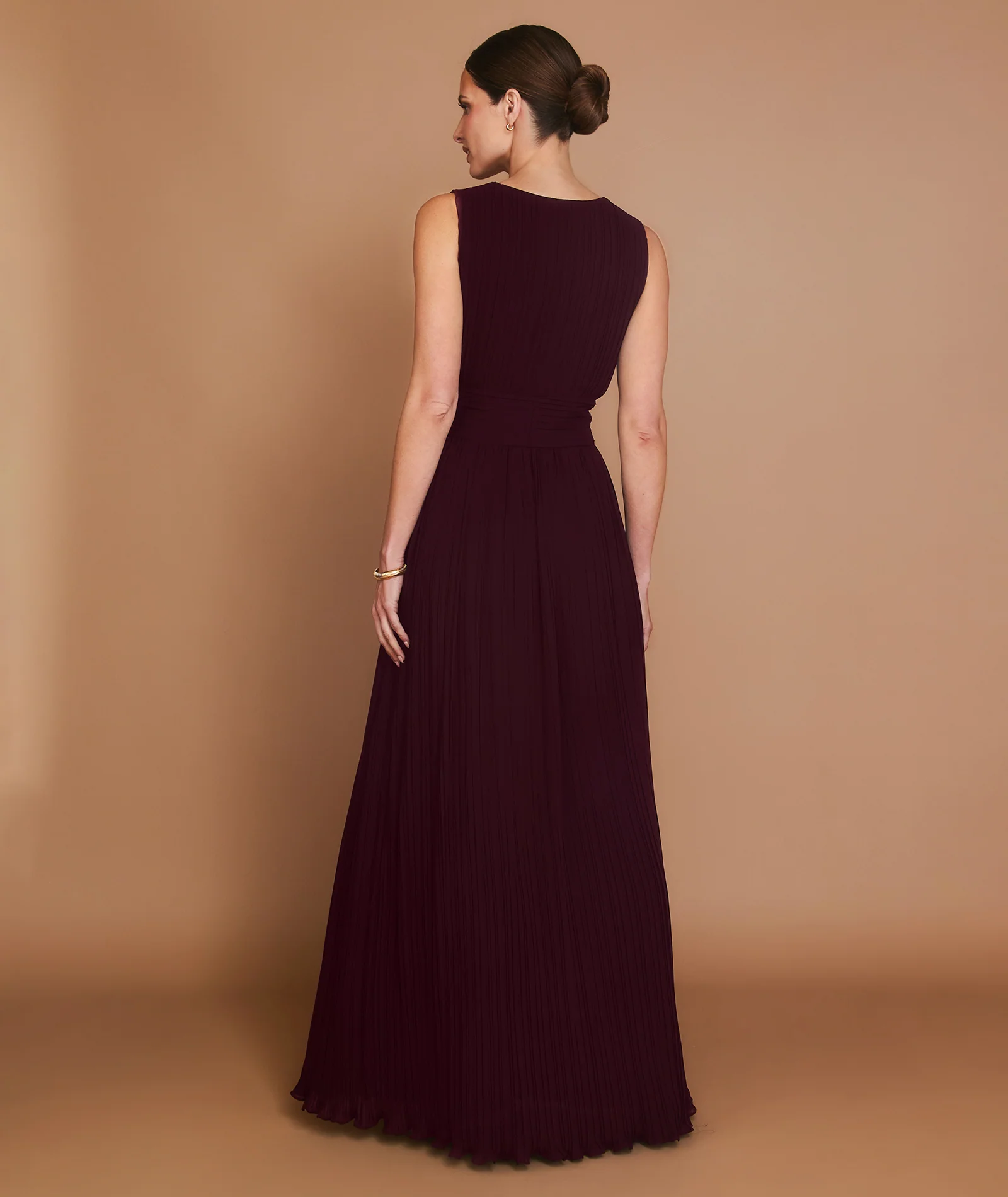 Pleated Plunge Maxi Dress - Wine - Image 4