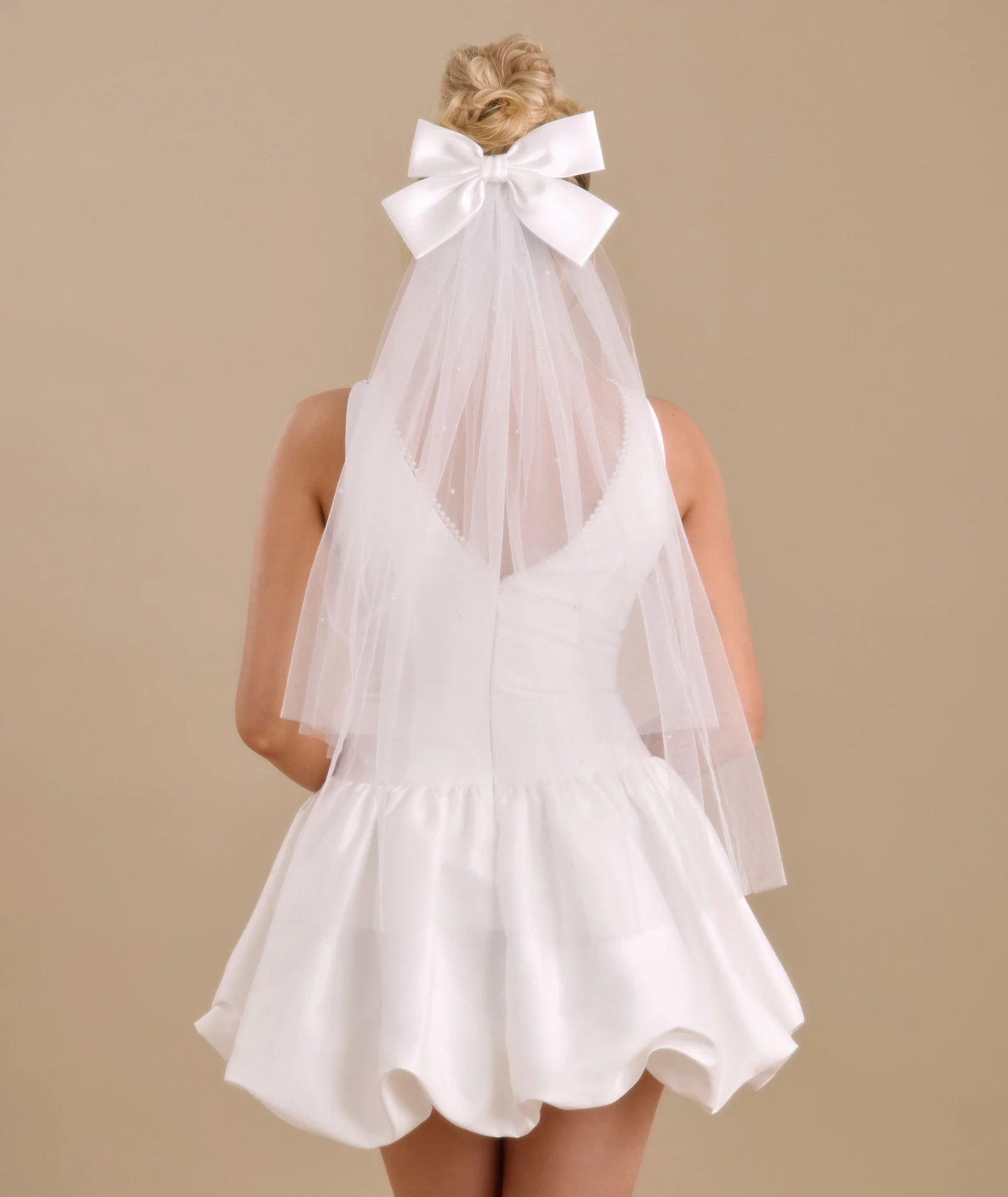 Satin Bow Pearl Veil - White - Image 5
