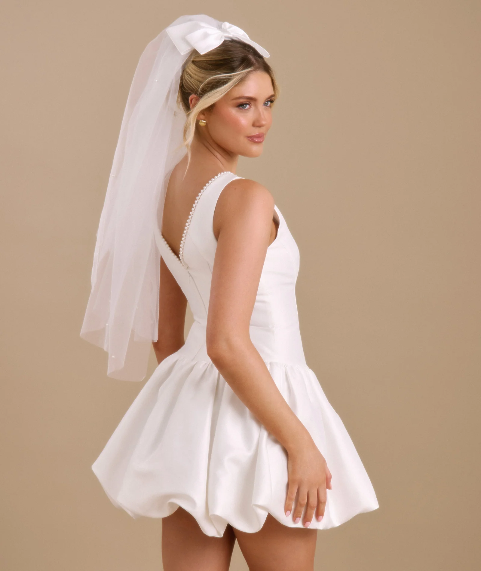 Satin Bow Pearl Veil - White - Image 6