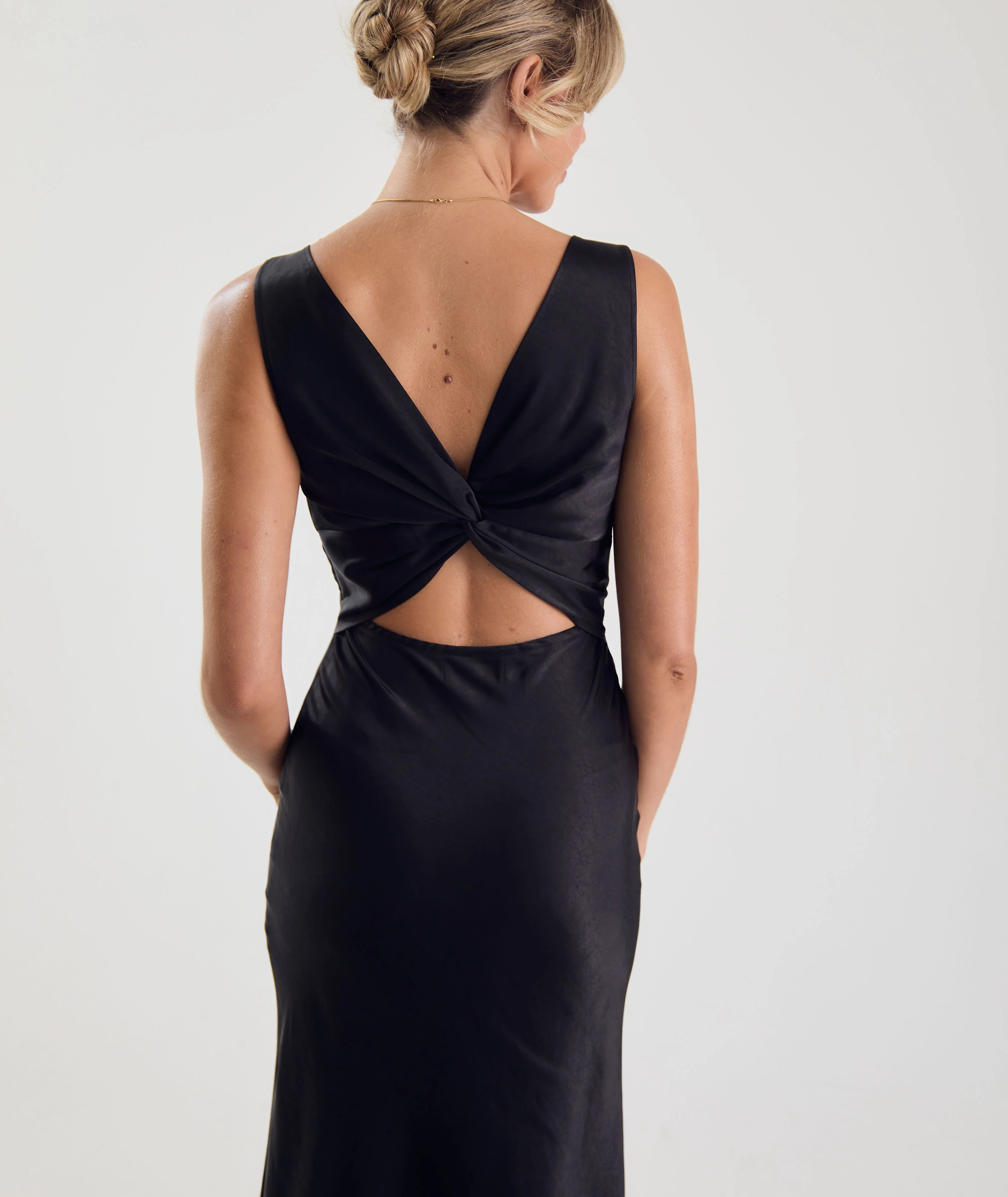 Twist Back Satin Bridesmaid Dress - Black - Image 4