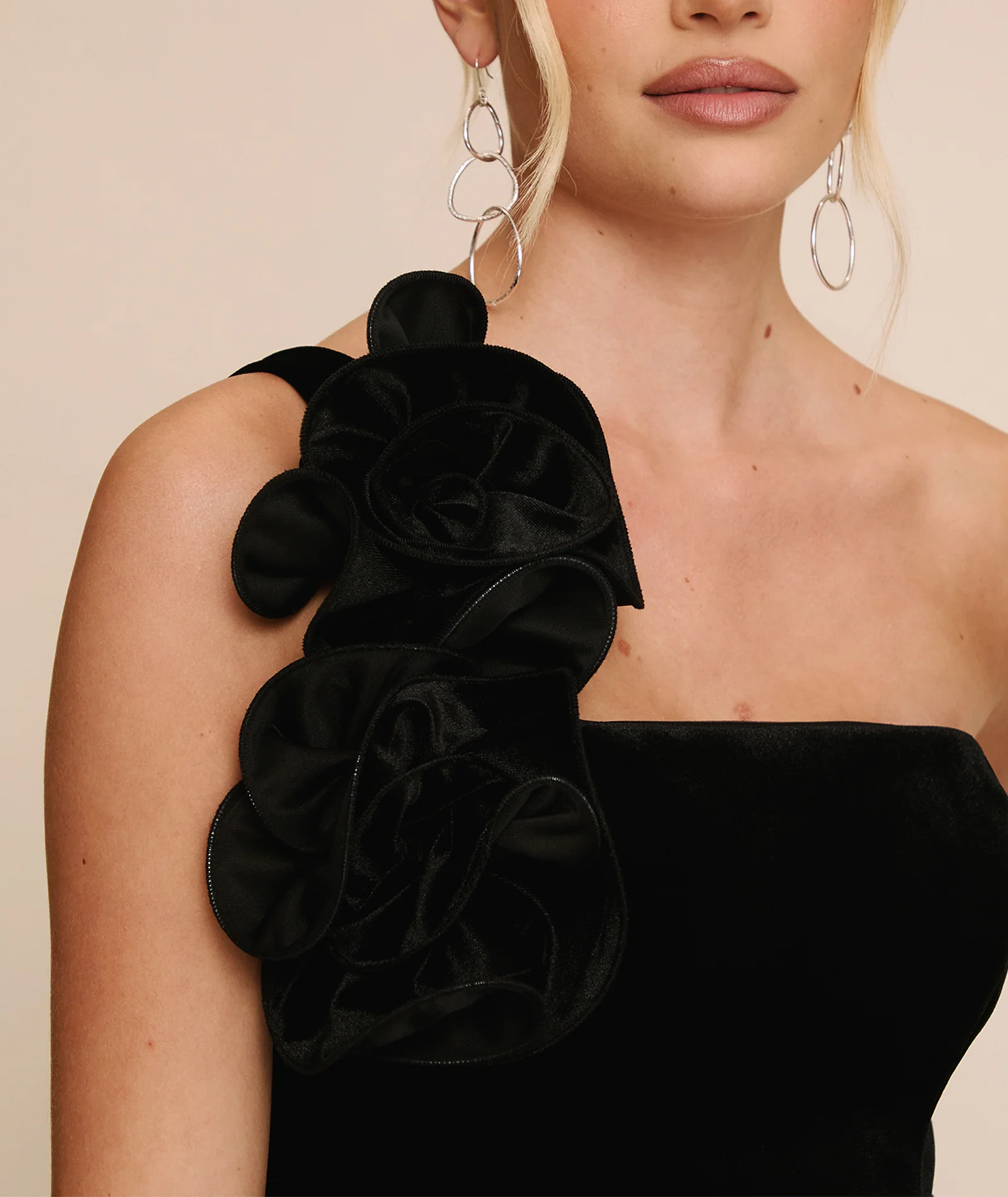 Velvet Corsage A-line Mini Dress - Black - Image 3