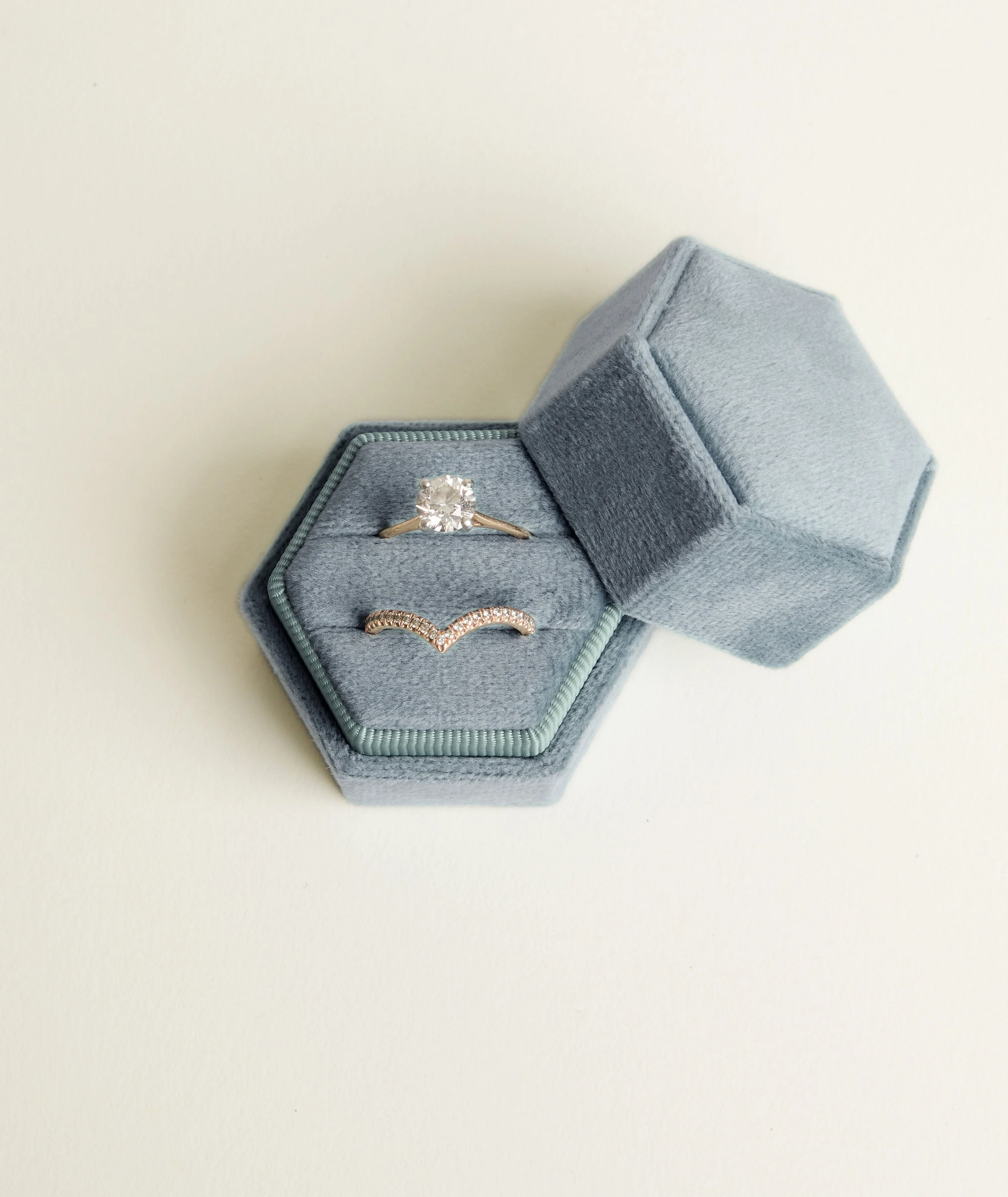Velvet Ring Box - Image 5