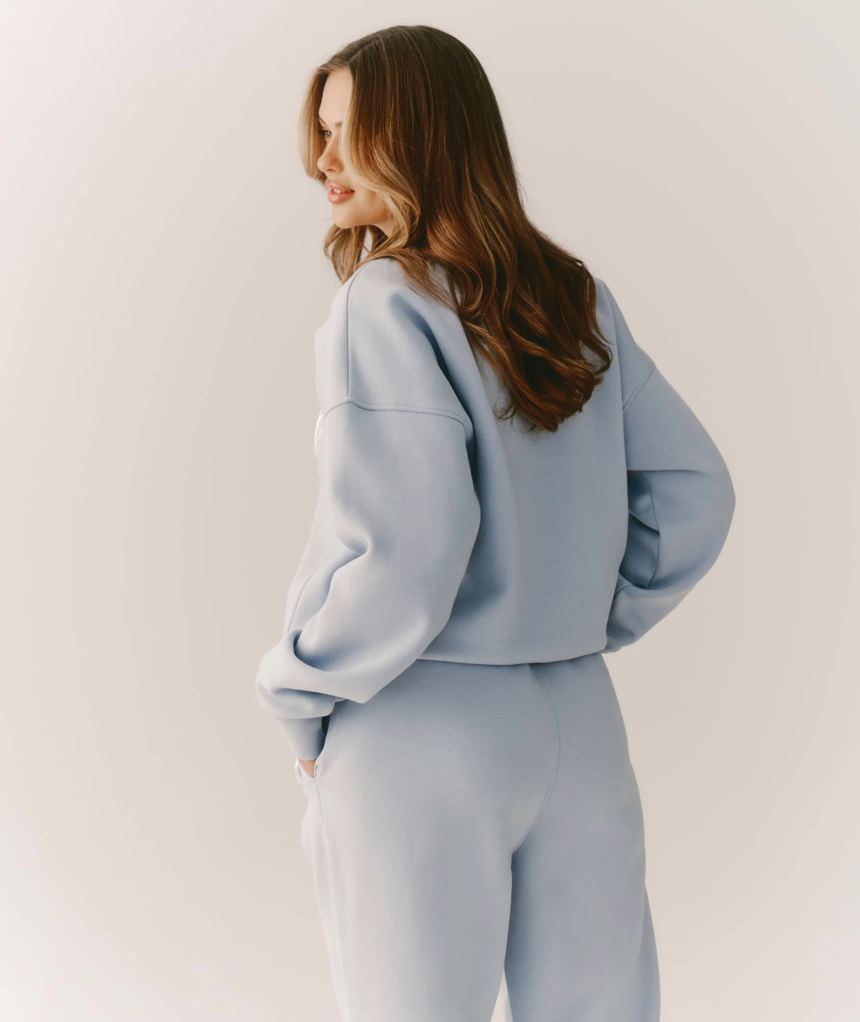 Wifey Graphic Sweatshirt - Blue - Image 4