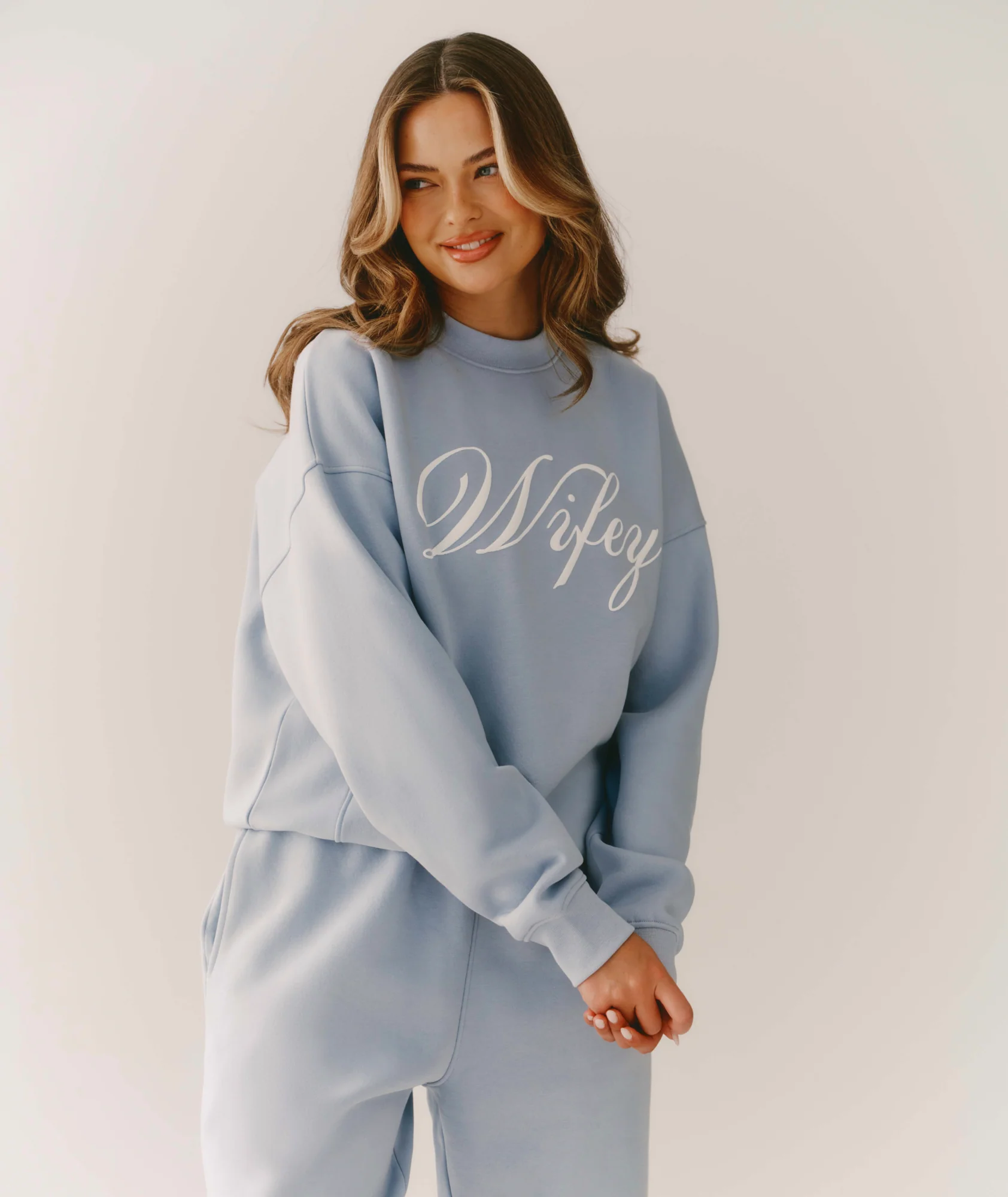 Wifey Graphic Sweatshirt - Blue - Image 7